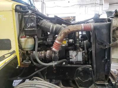 Cummins M-11 CELECT PLUS Engine for a 1997 Peterbilt 385