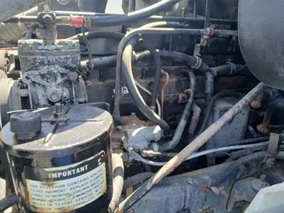 Cummins M-11 CELECT PLUS Engine for a 1999 International 9200