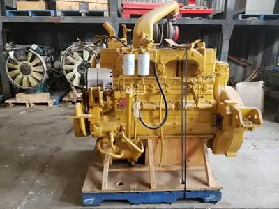 Cummins Engine for a Komatsu D85E18