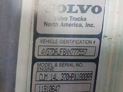 Cummins Engine for a 1999 Volvo VNL64T