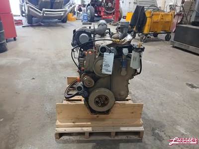 Cummins Engine for a 2005 Novabus