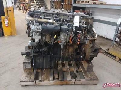 Detroit DD15 Engine for a 2012 Freightliner CASCADIA PX125064S T