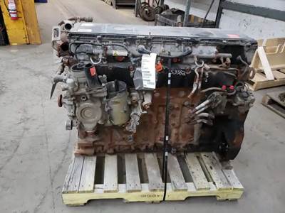Detroit DD15 Engine for a 2013 Freightliner CASCADIA PX125064S