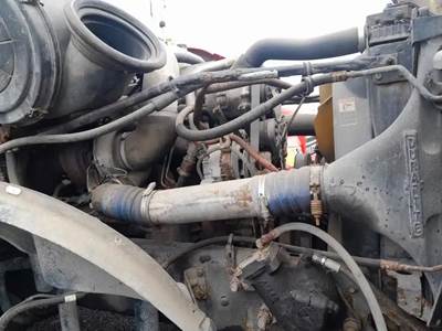 Detroit Engine for a 2004 Freightliner COLUMBIA CL-120
