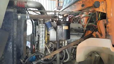 Detroit Engine for a 1988 Freightliner FLC-112
