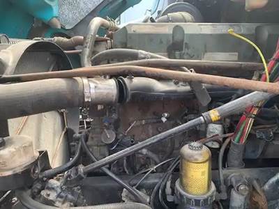 Detroit Engine for a 2005 Freightliner COLUMBIA CL-120