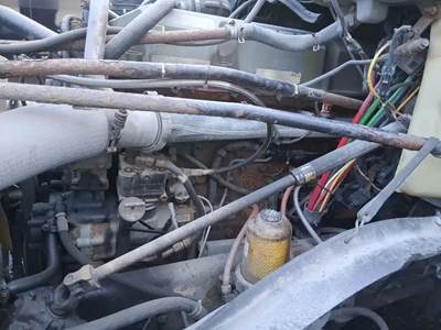 Detroit Engine for a 2005 Freightliner COLUMBIA CL-120