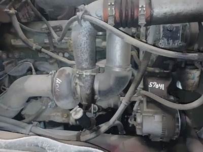 Detroit S-60 DDEC II 12.7 Engine for a 1994 International 9400