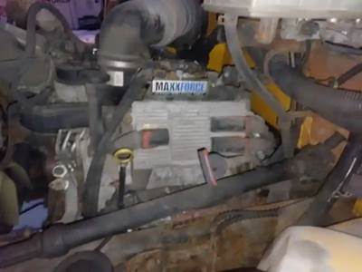 INTER MAXXFORCE 7 Engine for a 2010 International CE300 AUTOBUS
