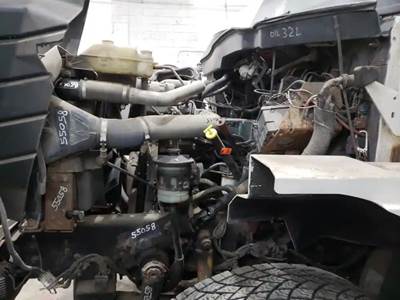 International HT530 Engine for a 2004 International 7500 SBA WORKSTAR