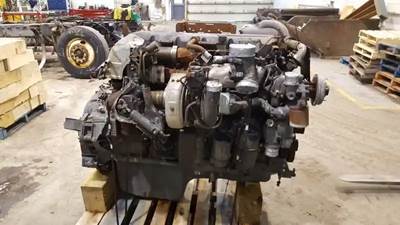 Paccar MX Engine for a 2013 Kenworth W-900