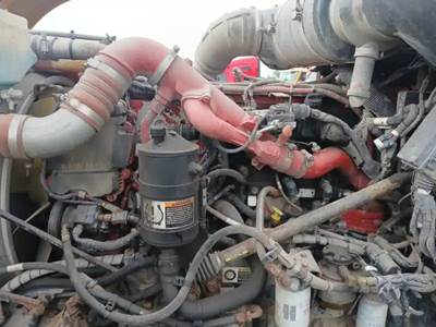 Engine for a 2012 Peterbilt 367