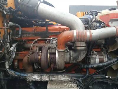 Engine for a 2012 Peterbilt 386