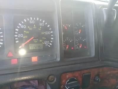 Volvo Engine for a 2002 Volvo VNL