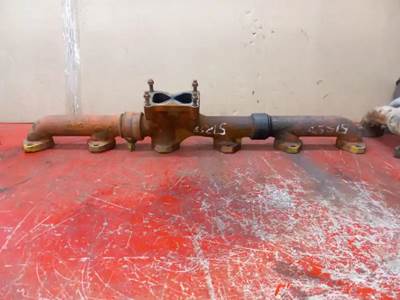 Caterpillar C15 ACERT Exhaust Manifold for a 2007 Kenworth T-2000