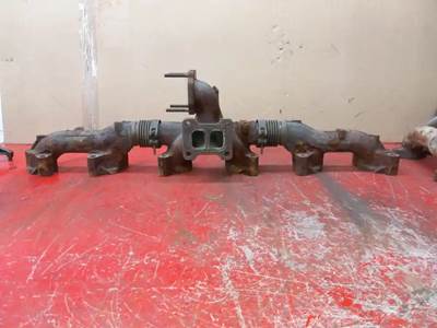Detroit DD15 Exhaust Manifold for a 2011 Freightliner CASCADIA