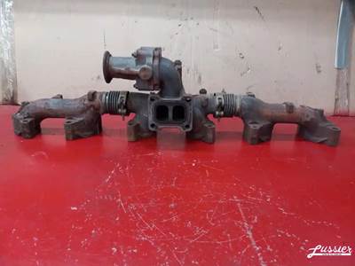 Detroit DD15 Exhaust Manifold for a 2015 Freightliner CASCADIA PX125064S T