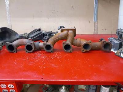 Detroit Exhaust Manifold for a 1996 Spartan GLADIATOR POMPIER