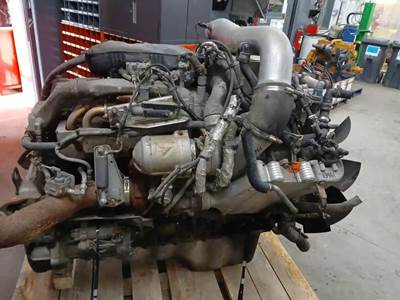 INTER MAXXFORCE 13 Exhaust Manifold for a 2010 International PROSTAR