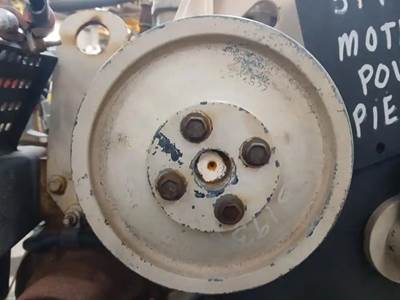 Cummins ISL/8.3 Fan Clutch for a 2006 Novabus AUTOBUS LFS40102