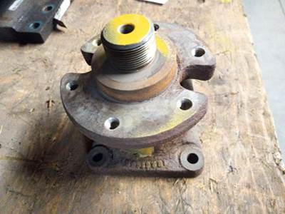 International Fan Clutch for a 1997 International 4900 CAB DOUBLE