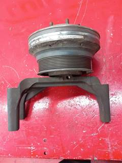 Mercedes-Benz Fan Clutch for a 2003 Freightliner COLUMBIA CL-120