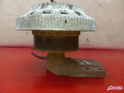 Paccar MX-13 EPA13 Fan Clutch for a 2014 Kenworth T-680