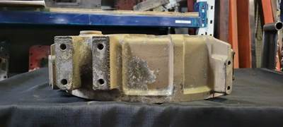 Cummins 5.9L Flywheel Housing for a Aucune