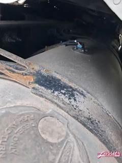Freightliner CASCADIA PT126064S T Right Fuel Tank