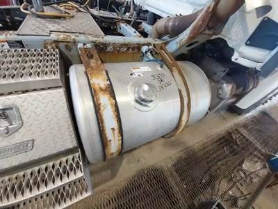 Freightliner Cascadia 125 Right Fuel Tank for a 2018 Freightliner CASCADIA PX125064S