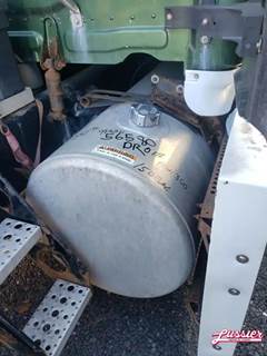 Freightliner Cascadia 125 Right Fuel Tank for a 2015 Freightliner CASCADIA PX125064S T