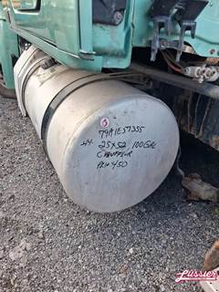 Freightliner Cascadia 125 Left Fuel Tank for a 2011 Freightliner CASCADIA PX125064S T