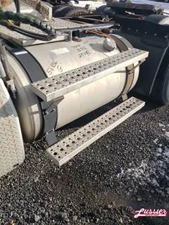 Freightliner Cascadia Left Fuel Tank