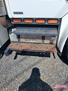 Freightliner M2 106 Right Fuel Tank