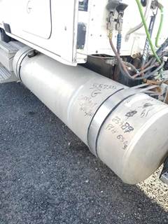 Freightliner Left Fuel Tank for a 2009 Freightliner CASCADIA PX125064S T