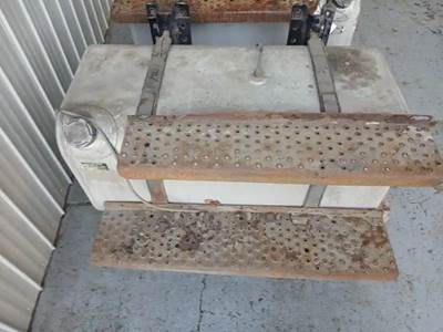 Freightliner Right Fuel Tank