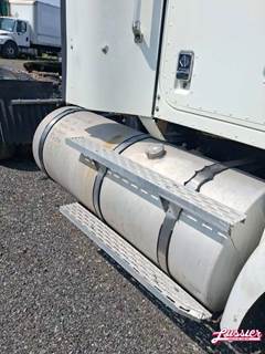 International 9200 Right Fuel Tank
