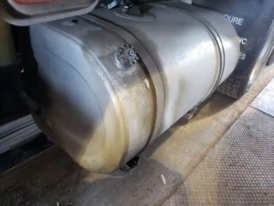 International Left Fuel Tank for a 2009 International 7600 WORKSTAR