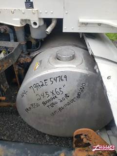Kenworth Right Fuel Tank for a 2016 Kenworth T-680