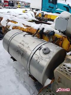 Kenworth Right Fuel Tank for a 2010 Kenworth T-800