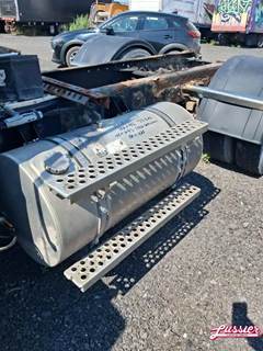 Kenworth T370 Left Fuel Tank for a 2009 Kenworth T-370