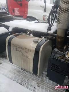 Mack Right Fuel Tank for a 2018 Mack CXU613 PINACLE