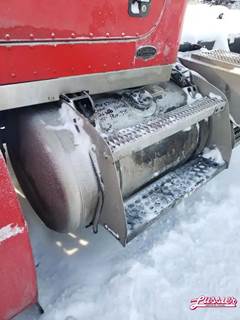 Peterbilt 385 Left Fuel Tank