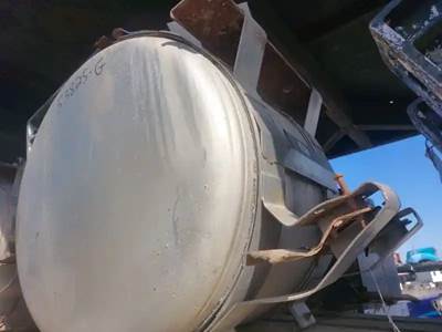 Peterbilt 386 Left Fuel Tank