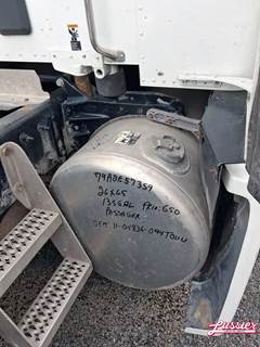 Peterbilt 579 Right Fuel Tank