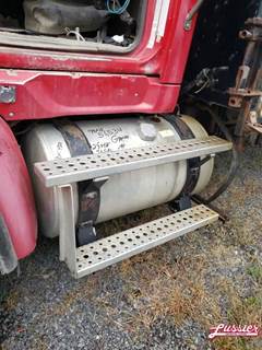 Sterling Left Fuel Tank for a 2007 Sterling LT-9500