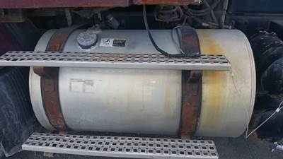 Volvo VHD Left Fuel Tank