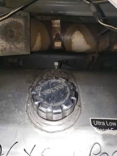 Volvo VNL Right Fuel Tank