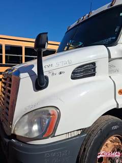 Freightliner CASCADIA PX113064S T Hood