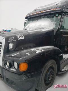Freightliner Century Class Hood for a 2006 Freightliner CENTURY